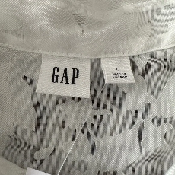 Sheer White Button-Up Blouse - Picture 3 of 5